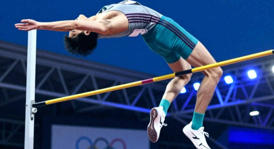 Nagoya's 9.91: Where the Record Was Written and the Wind Reading Was Not
