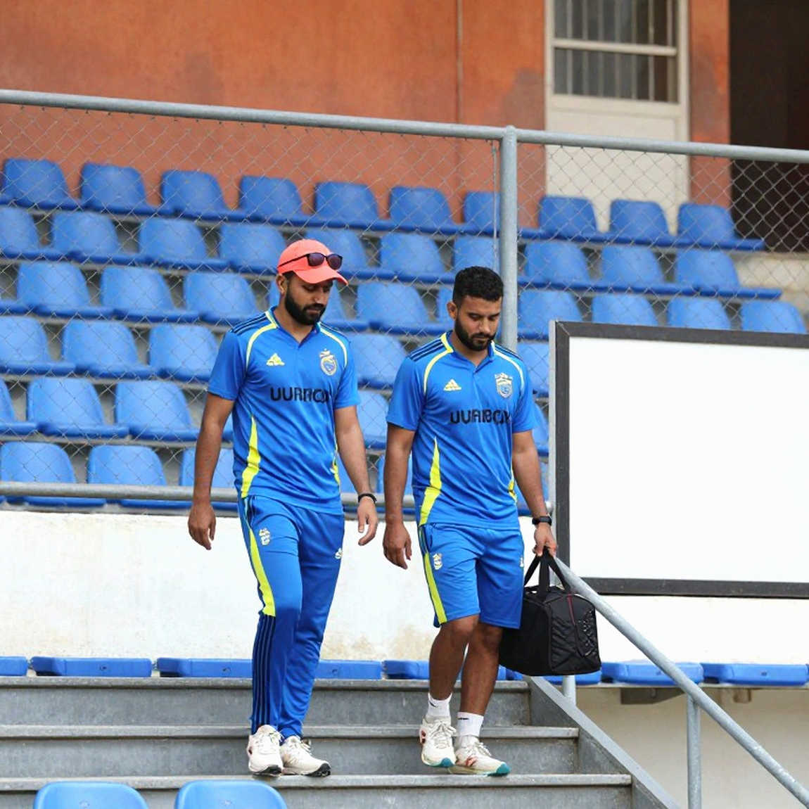 টাকার আইল ধরে হাঁটা: এশীয় ফ্র্যাঞ্চাইজি ক্রিকেটে খেলোয়াড় বদলের আসল গল্প