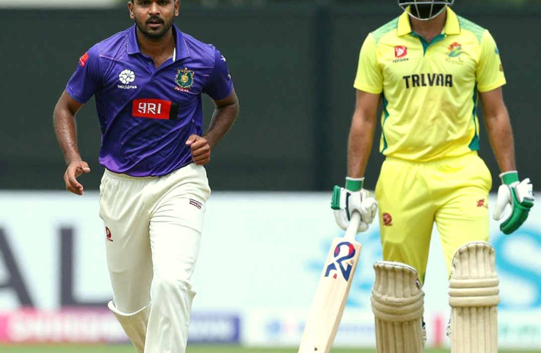 বাংলাদেশ নারী দলের অস্ট্রেলিয়া সফর: ৩-০ ব্যবধানে হোয়াইটওয়াশ, শিরোনামহীন সূত্রে বিশ্লেষণে উদীয়মান প্রশ্ন বাংলাদেশ নারী দলের অস্ট্রেলিয়া সফর: ৩-০ ব্যবধানে হোয়াইটওয়াশ, শিরোনামহীন সূত্রে বিশ্লেষণে উদীয়মান প্রশ্ন
