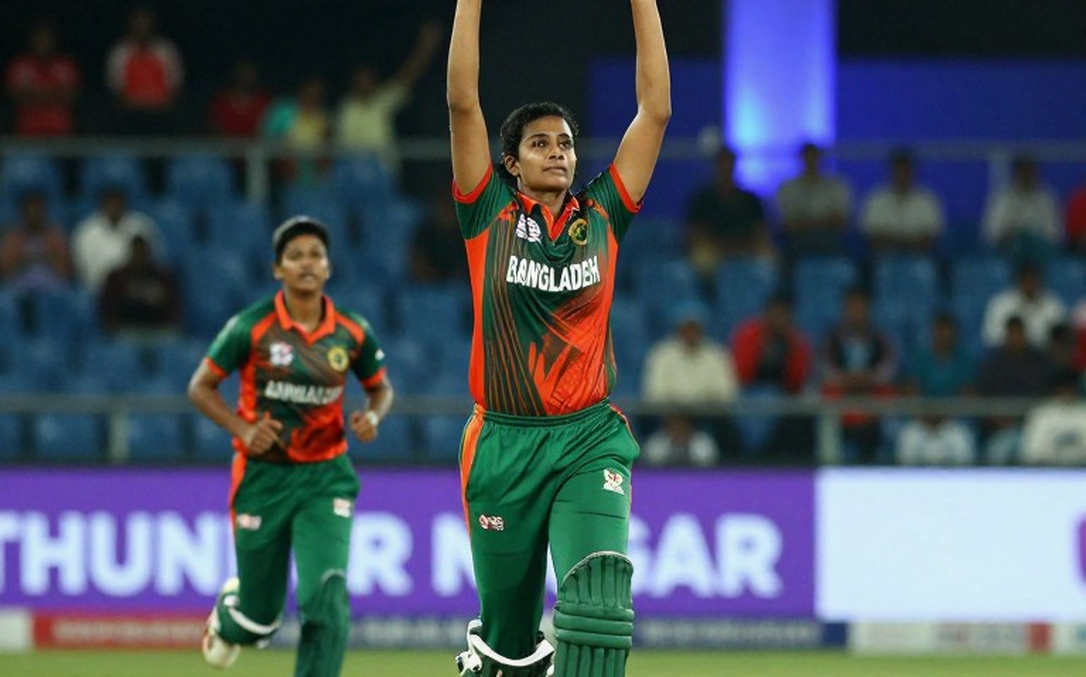 পাঁচশো সতেরো বল, একটা ফাঁকা স্ট্যান্ড: চিন্ময় সুতারের চারশো যেখানে থেমে গেল