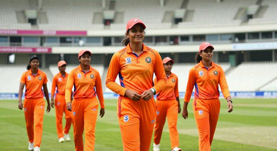 ক্রিকেট-ফুটবল ক্রসওভার: তিনটি নাম, খাতায় টিক পড়ে একটিতেই ক্রিকেট-ফুটবল ক্রসওভার: তিনটি নাম, খাতায় টিক পড়ে একটিতেই