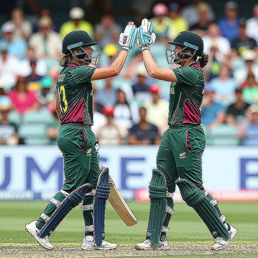 The 99-Run Hole and Miraz's Return: The Real Arithmetic of the Tri-Nation Series The 99-Run Hole and Miraz's Return: The Real Arithmetic of the Tri-Nation Series