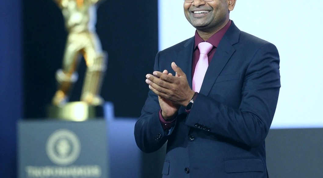 Blockchain in Asian Cricket: Fan Tokens, Digital Collectibles, and the Crowd Economy Blockchain in Asian Cricket: Fan Tokens, Digital Collectibles, and the Crowd Economy
